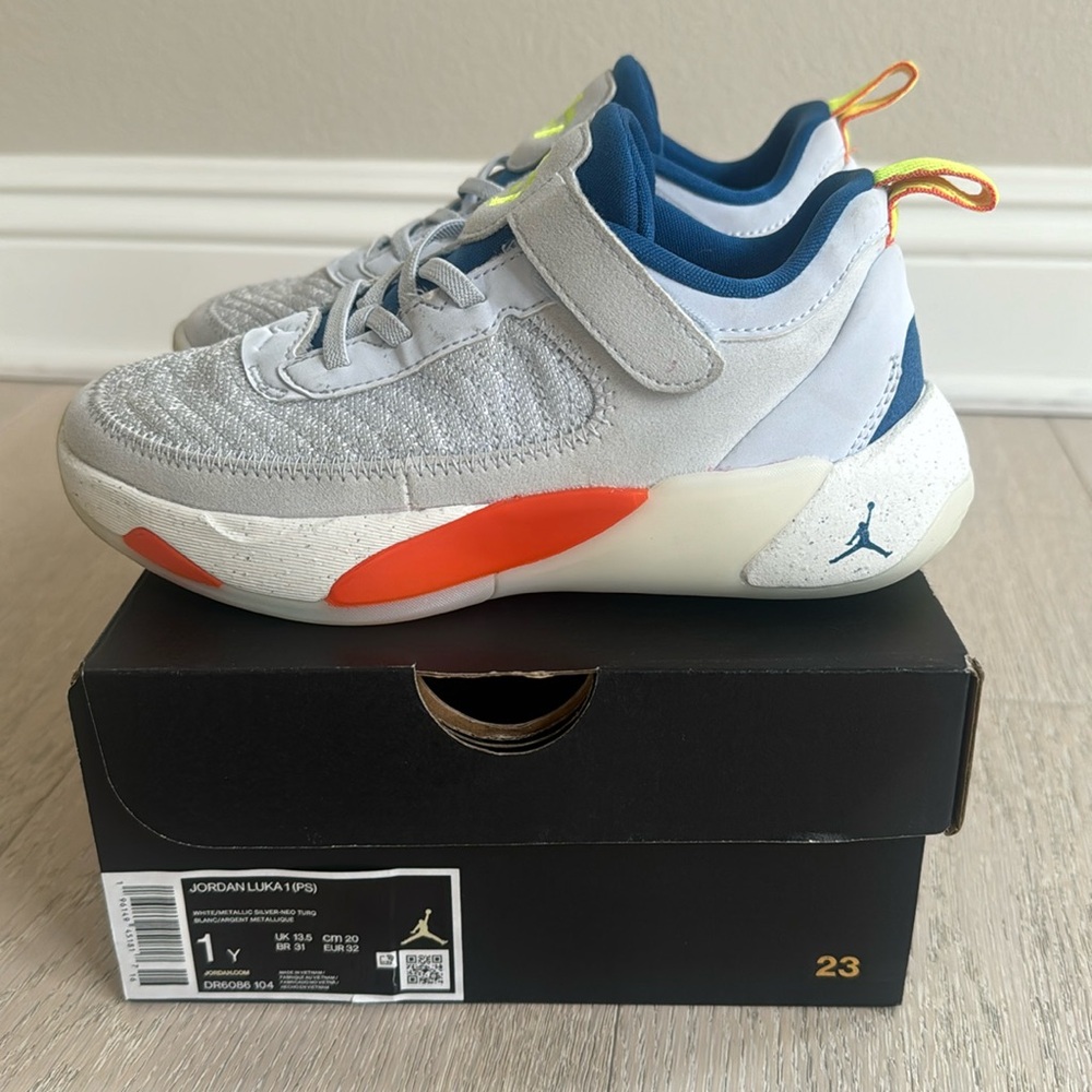 NIKE kids Jordan Luka 1 (PS) size 1y